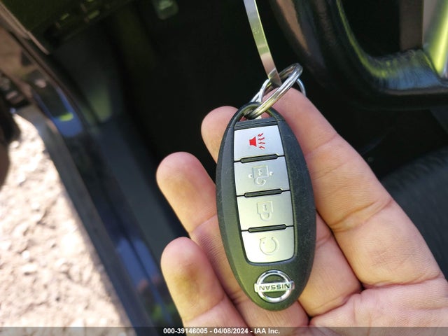 Nissan ROGUE SV 2017 JN8AT2MV2HW255338 Image 11