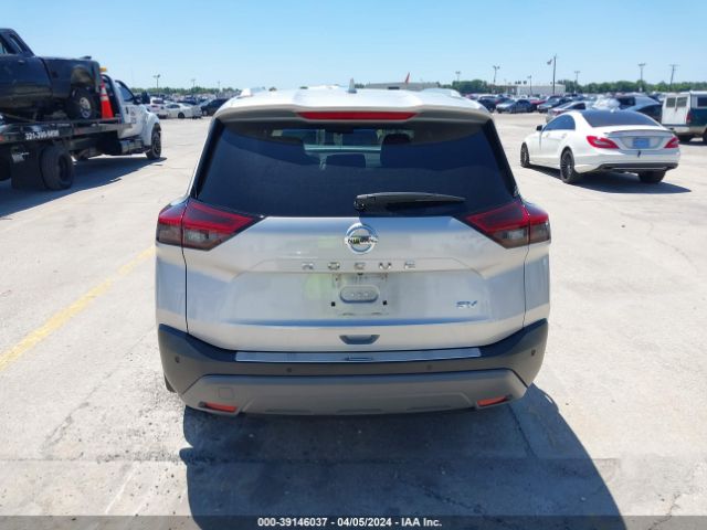 5N1AT3BA6MC675967 Nissan Rogue Sv Fwd