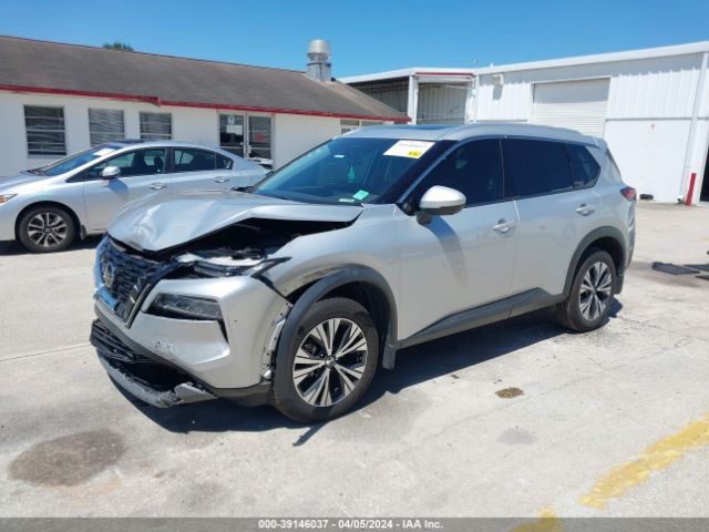 5N1AT3BA6MC675967 Nissan Rogue Sv Fwd