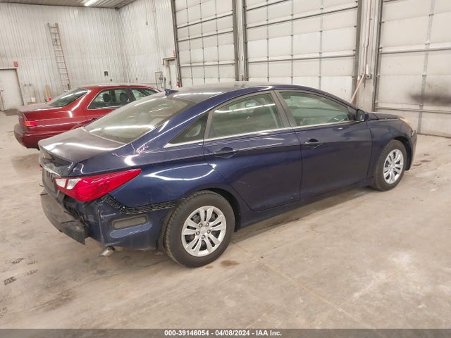 39146054 :رقم المزاد ، 5NPEB4AC2CH378456 vin ، 2012 Hyundai Sonata Gls مزاد بيع