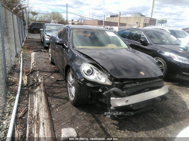 2011 PORSCHE PANAMERA WP0AB2A79BL060589 Photo 0