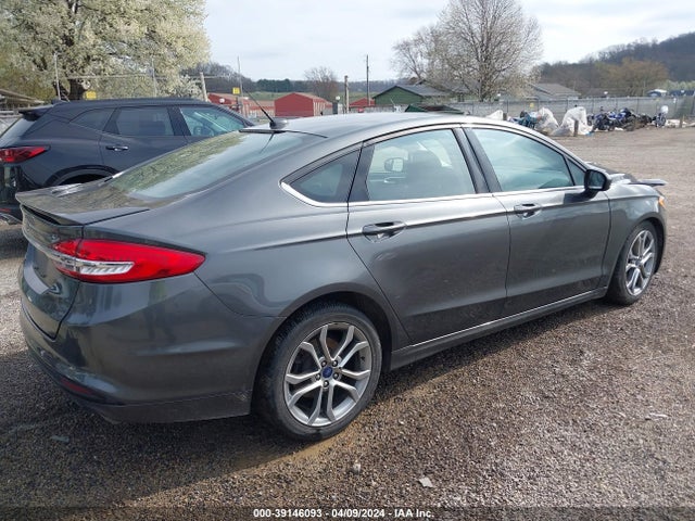 Ford FUSION S 2017 3FA6P0G75HR250991 Image 4