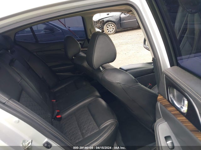 Nissan Maxima 3.5 Platinum 2017 1N4AA6AP2HC454413 Image 8