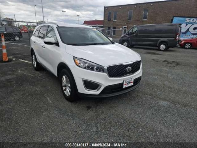 Auction sale of the 2016 Kia Sorento 2.4l Lx, vin: 5XYPG4A38GG070005, lot number: 39146117