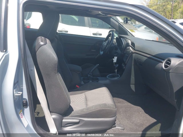 Scion Tc 10 Series 2014 JTKJF5C70E3066412 Image 8