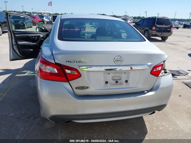 Nissan Altima 2.5 S 2016 1N4AL3AP1GN332718 Image 17