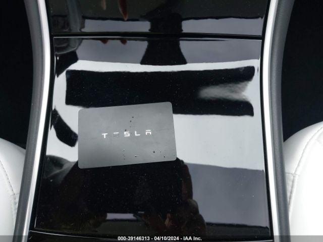 5YJ3E1EB9JF099533 Tesla Model 3 Long Range/performance