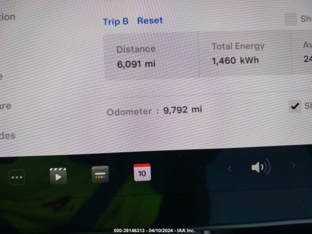 5YJ3E1EB9JF099533 Tesla Model 3 Long Range/performance