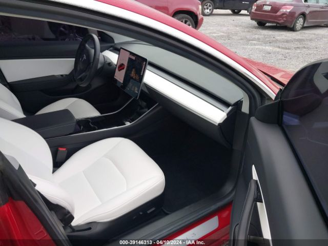5YJ3E1EB9JF099533 Tesla Model 3 Long Range/performance