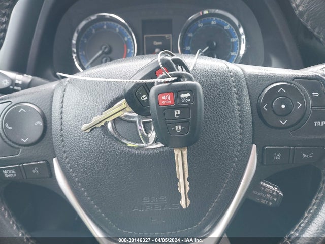 Toyota COROLLA SE 2017 5YFBURHE5HP646511 Image 11