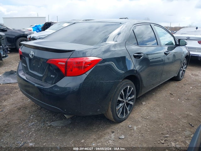 Toyota COROLLA SE 2017 5YFBURHE5HP646511 Image 4