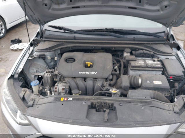 Hyundai ELANTRA SE 2017 5NPD74LF4HH148896 Image 10