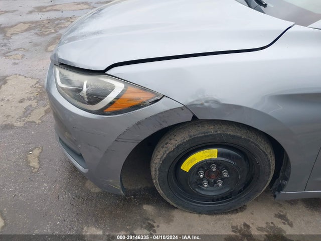 Hyundai ELANTRA SE 2017 5NPD74LF4HH148896 Image 18