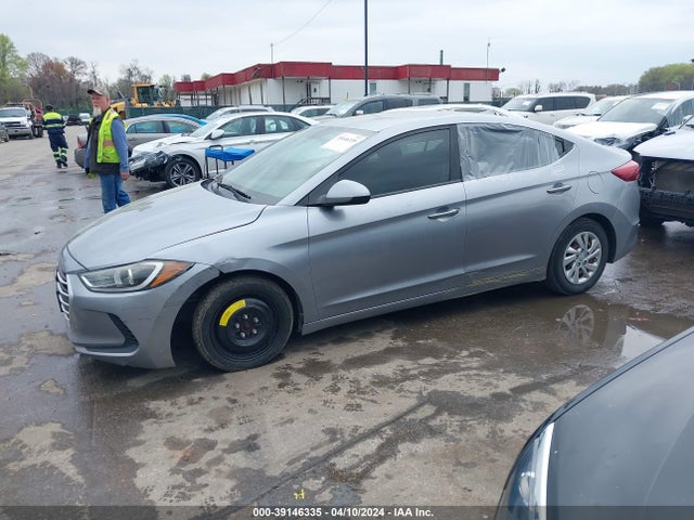 Hyundai ELANTRA SE 2017 5NPD74LF4HH148896 Image 2