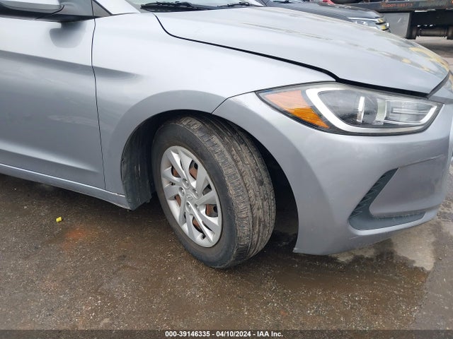 Hyundai ELANTRA SE 2017 5NPD74LF4HH148896 Image 6