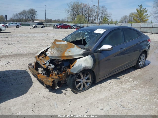 Hyundai ACCENT GLS 2014 KMHCU4AE8EU617919 Image 2