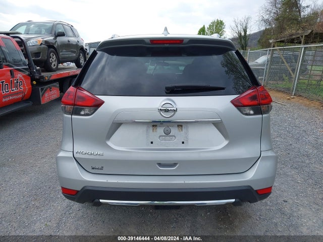 Nissan ROGUE S 2018 5N1AT2MT1JC849707 Image 16