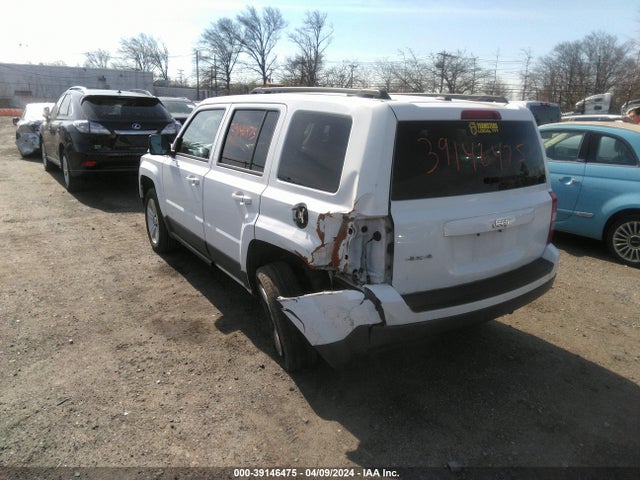 Jeep Patriot Latitude 2014 1C4NJRFB8ED688250 Image 3