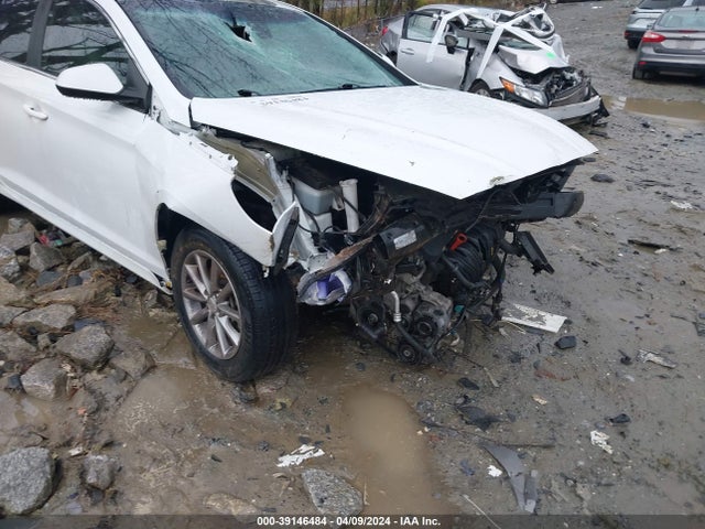 Hyundai SONATA SE 2018 5NPE24AF1JH605143 Image 6
