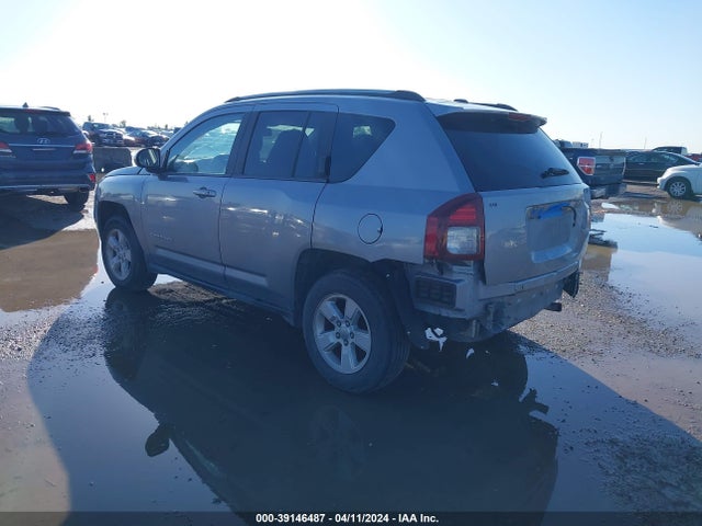 1C4NJCEB0HD198579 Jeep Compass Latitude Fwd