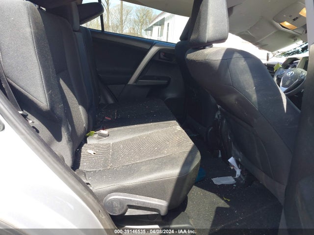 Toyota RAV4 LE 2017 2T3ZFREV5HW393841 Image 8