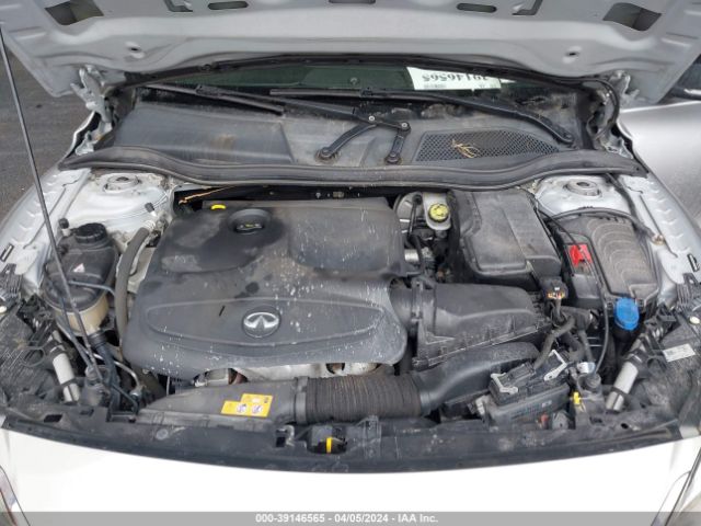 SJKCH5CR1HA031998 Infiniti Qx30 Premium