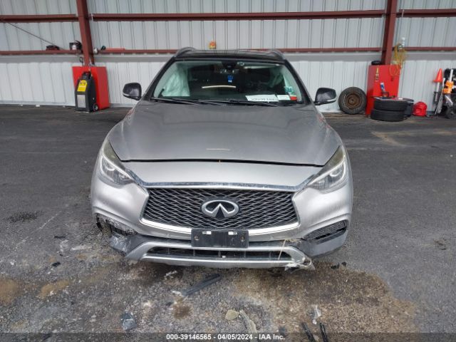 SJKCH5CR1HA031998 Infiniti Qx30 Premium
