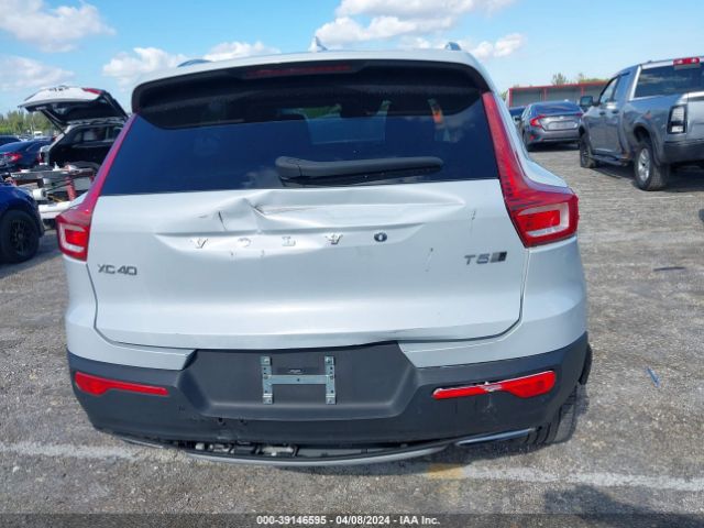 YV4162UL4L2344455 Volvo Xc40 T5 Inscription