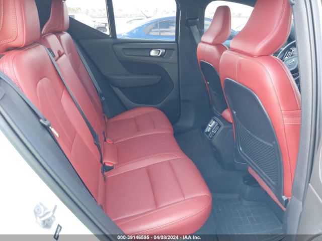 YV4162UL4L2344455 Volvo Xc40 T5 Inscription