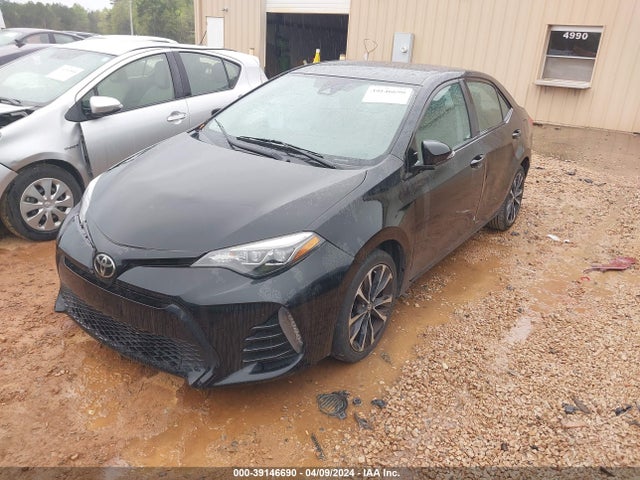 Toyota COROLLA SE 2017 2T1BURHE9HC877833 Image 2
