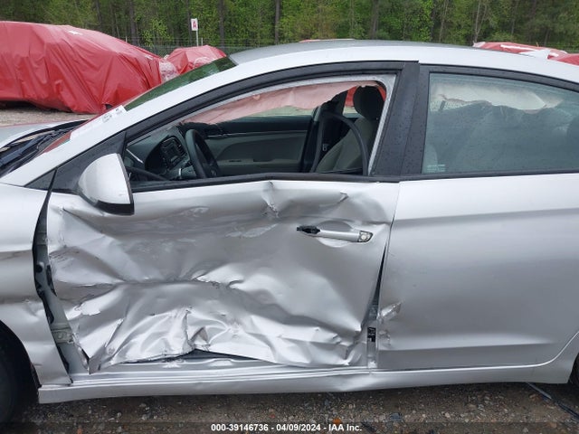 Hyundai ELANTRA SE 2017 KMHD74LF9HU156378 Image 15
