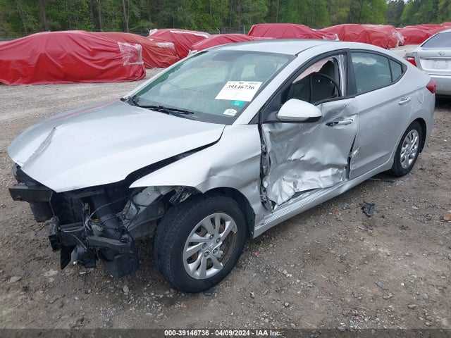 Hyundai ELANTRA SE 2017 KMHD74LF9HU156378 Image 2