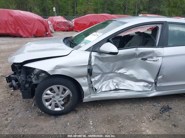 Hyundai ELANTRA SE 2017 KMHD74LF9HU156378 Image 6
