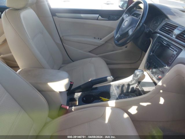 1VWAT7A31FC102604 Volkswagen Passat 1.8t Limited Edition