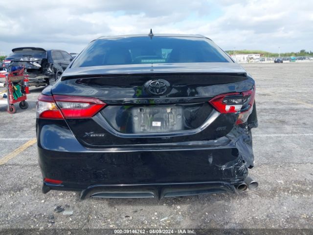 4T1G11AK2NU677984 Toyota CAMRY SE
