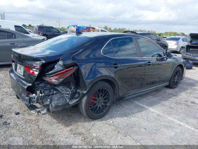 4T1G11AK2NU677984 Toyota CAMRY SE