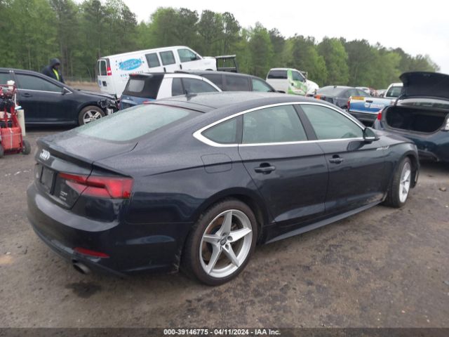 WAUENCF52JA029889 Audi A5 2.0t Premium