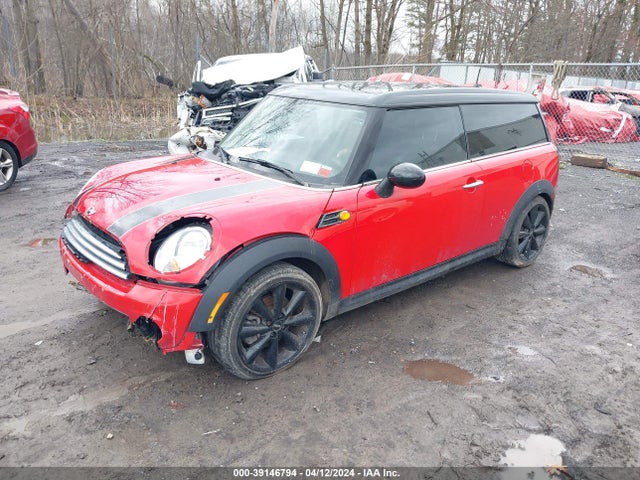 2013 MINI CLUBMAN WMWZF3C57DT489819 Photo 1