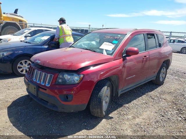 1C4NJCEBXHD182115 Jeep Compass Latitude Fwd