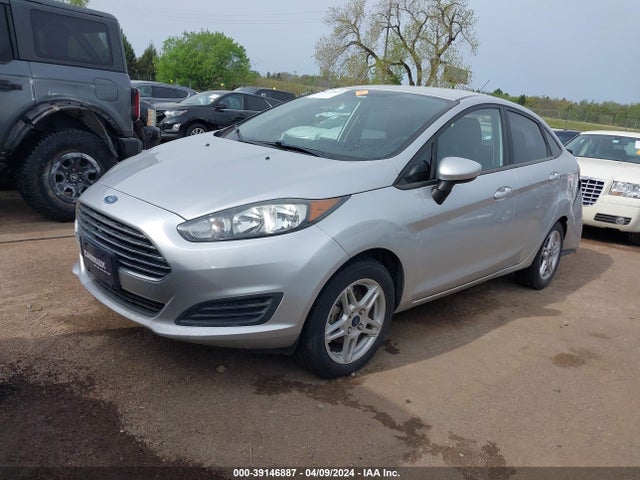 Ford FIESTA SE 2017 3FADP4BJ6HM114982 Image 2
