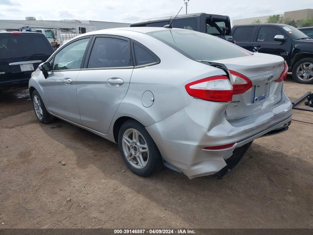 Ford FIESTA SE 2017 3FADP4BJ6HM114982 Image 3