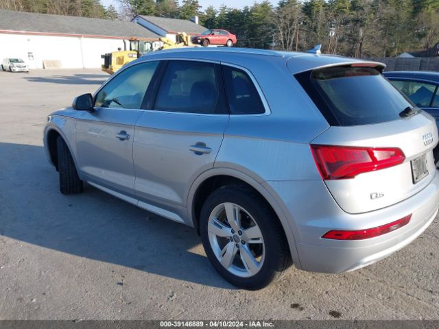 WA1BNAFY3K2065505 Audi Q5 45 Premium