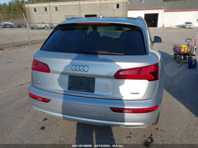WA1BNAFY3K2065505 Audi Q5 45 Premium