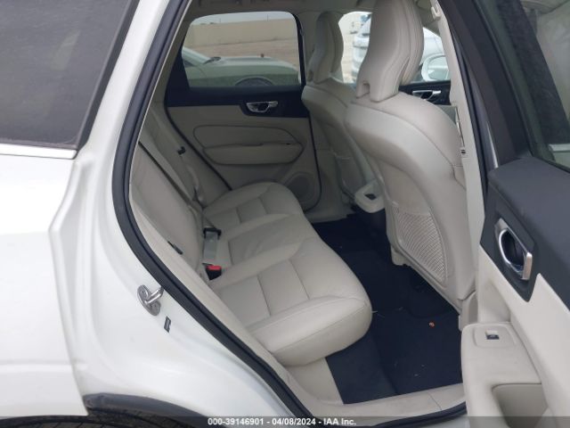 YV4L12RK3N1026696 Volvo Xc60 B5 Momentum