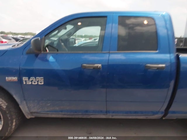RAM 1500 Express Quad Cab 4x4 6'4 Box 2017 1C6RR7FT1HS811952 Image 14