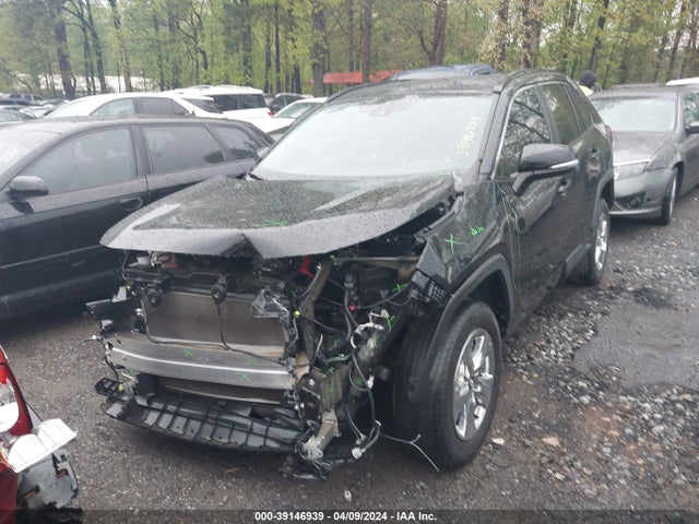 Toyota Rav4 Xle 2020 2T3W1RFV0LC063776 Image 2