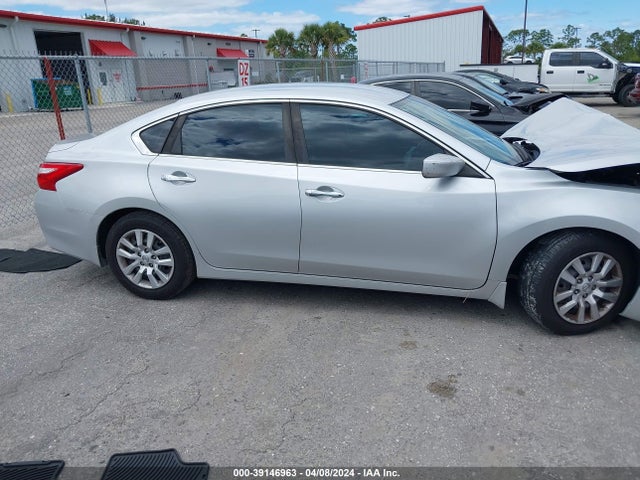 Nissan Altima 2.5 S 2016 1N4AL3AP4GN392766 Image 13