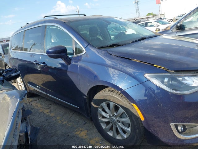 2C4RC1BG5KR566937 Chrysler Pacifica Touring L