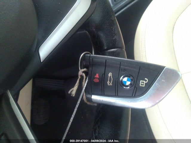 BMW X1 Xdrive28i 2017 WBXHT3C38H5F76358 Image 10