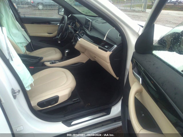 BMW X1 Xdrive28i 2017 WBXHT3C38H5F76358 Image 5